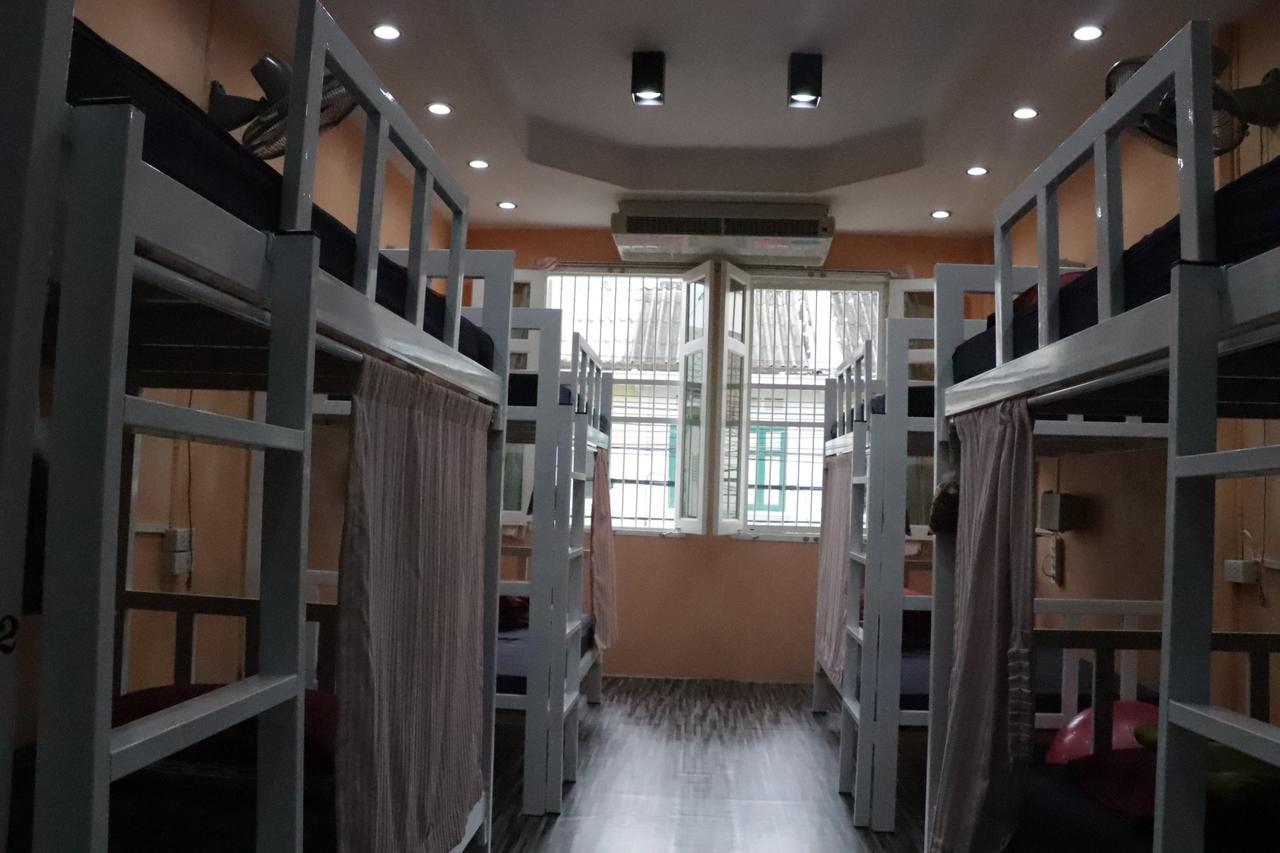 Ama Hostel Bangkok Exterior foto